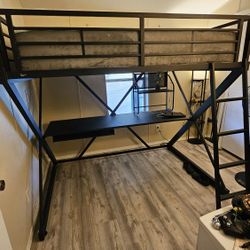 Full-Size KIDS Bed Frame With Desk And Ladder 