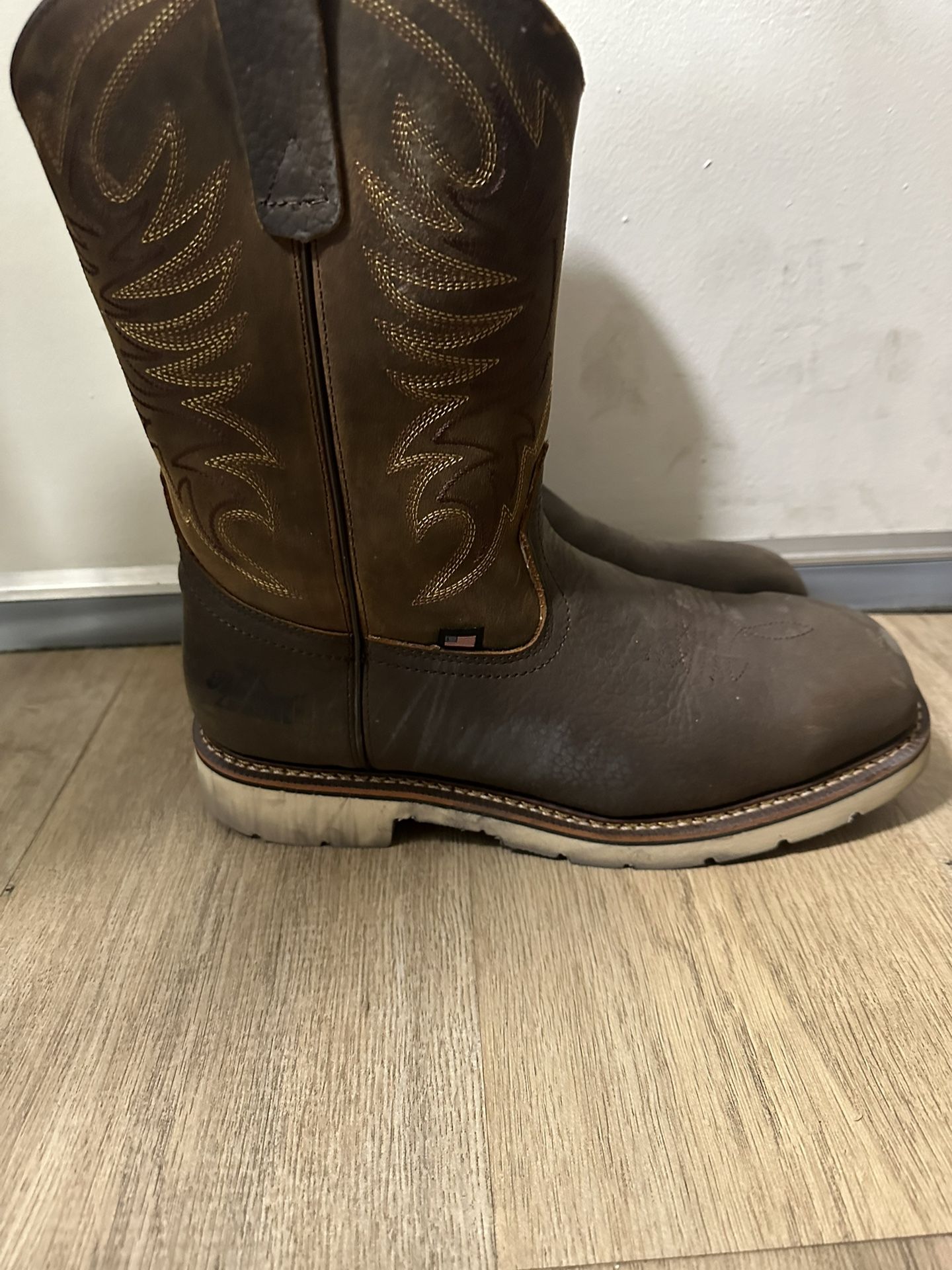 Thorogood Men Size 11 Cowboy Steal Tow Boots