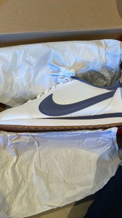 Women’s size 7 1/2