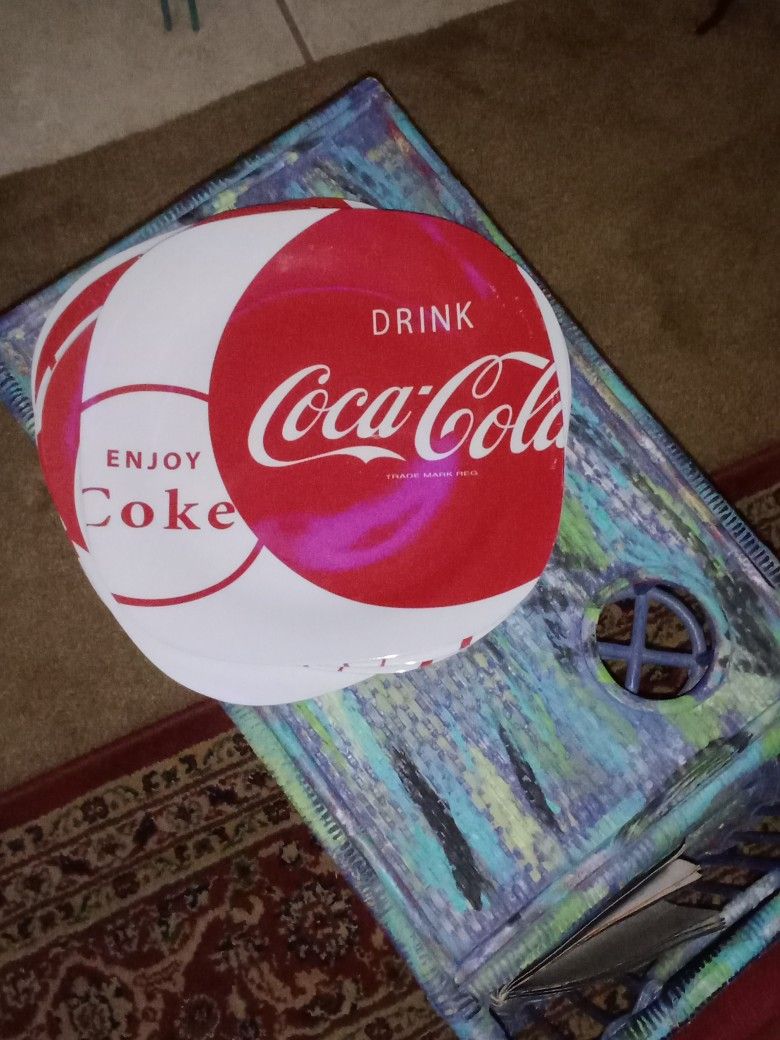 Plastic Coca-Cola Plates 