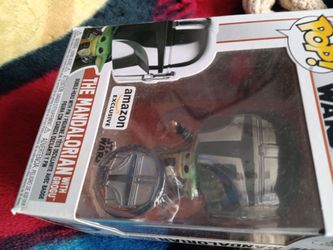 The Mandalorian with Grogu Funko Pop