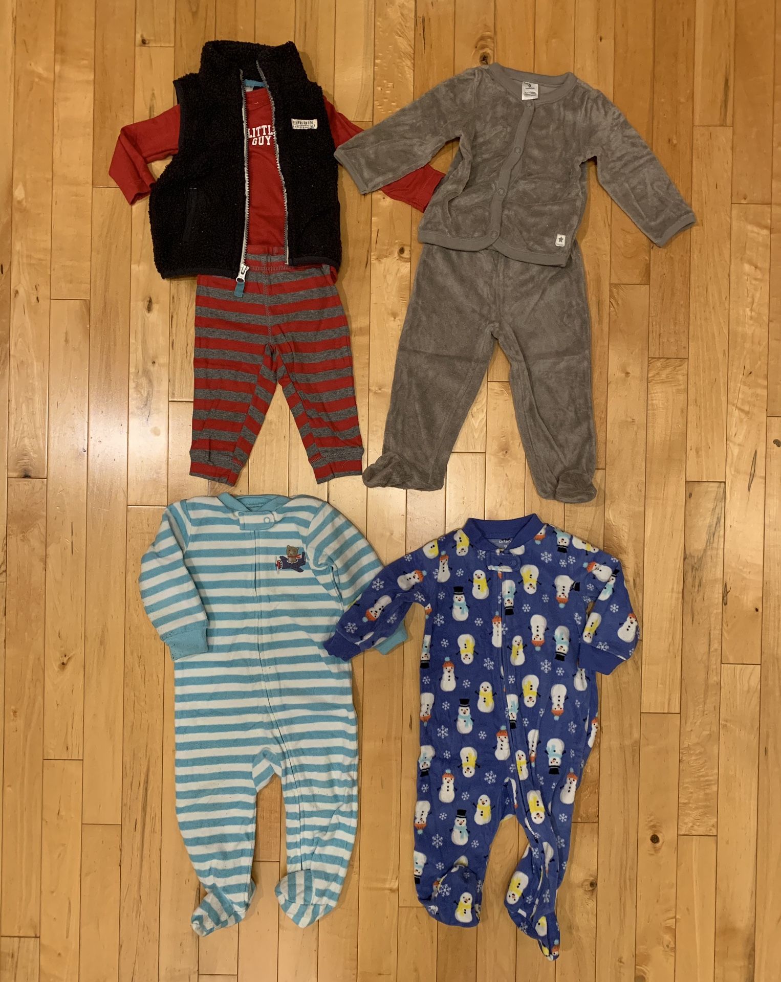 Carter's Winter Clothes & Sleepers lot 9 months