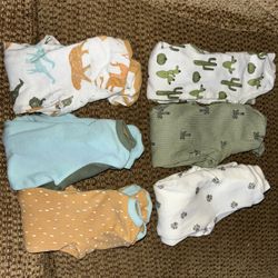 newborn baby clothes