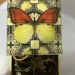 Butterfly Design Jewelry Box
