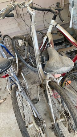 Free women’s trek bike