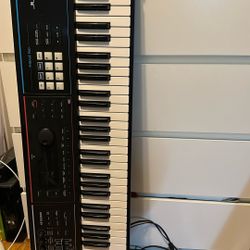 Synth Roland Juno DS 61