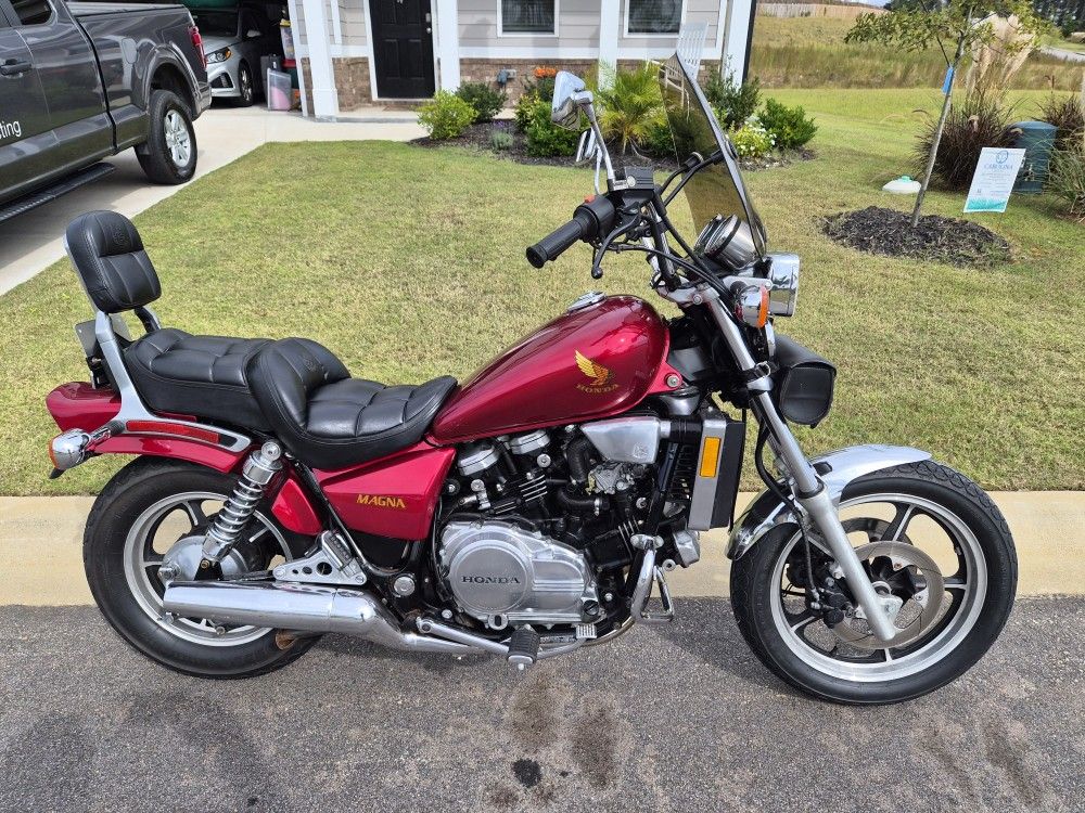 1986 Honda MAGNA