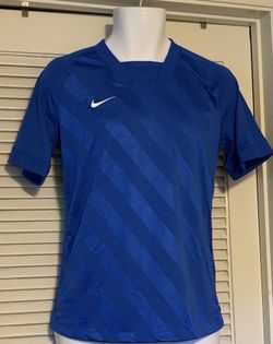 Nike challenge yersey