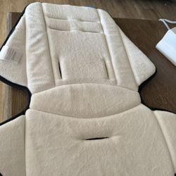 UPPAbaby Infant SnugSeat, Cream