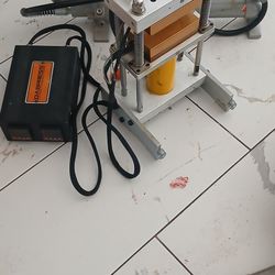 Heat Press /Weed Press .....