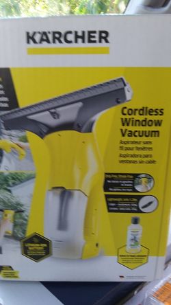 K°A°RCHER cordless window vacuum