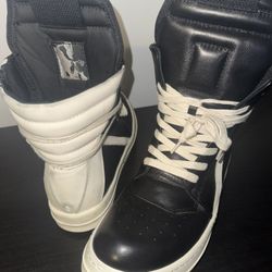 Rick Owen’s Geobasket