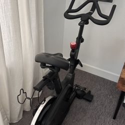 Echelon Exercise Bike 