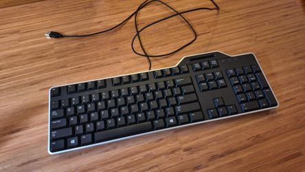 Dell Wired USB Keyboard with Smart Card Reader, Black