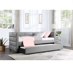 DAYBED (FREE DELIVERY)