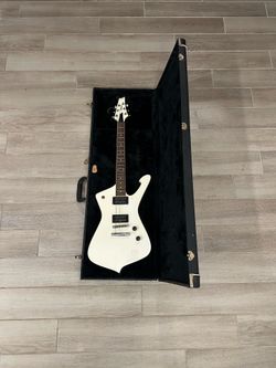 VTG 90’s Ibanez Iceman IC300 Guitar With Original Hard Case (Made In Korea)