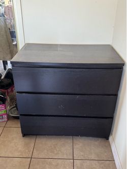3-Tier Dresser