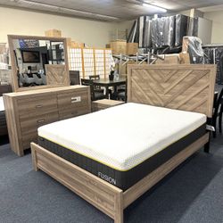 4 Pc Queen Bedroom Set 