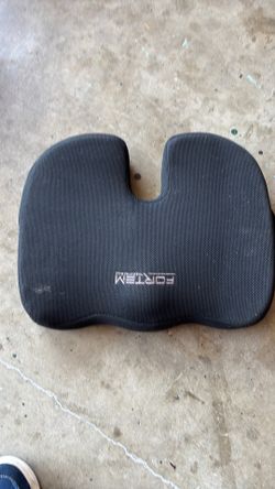 Desk chair seat cushion