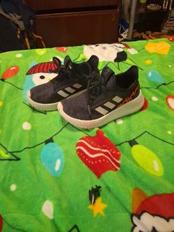Boys Lowtops ADIDAS Tennis Shoes
