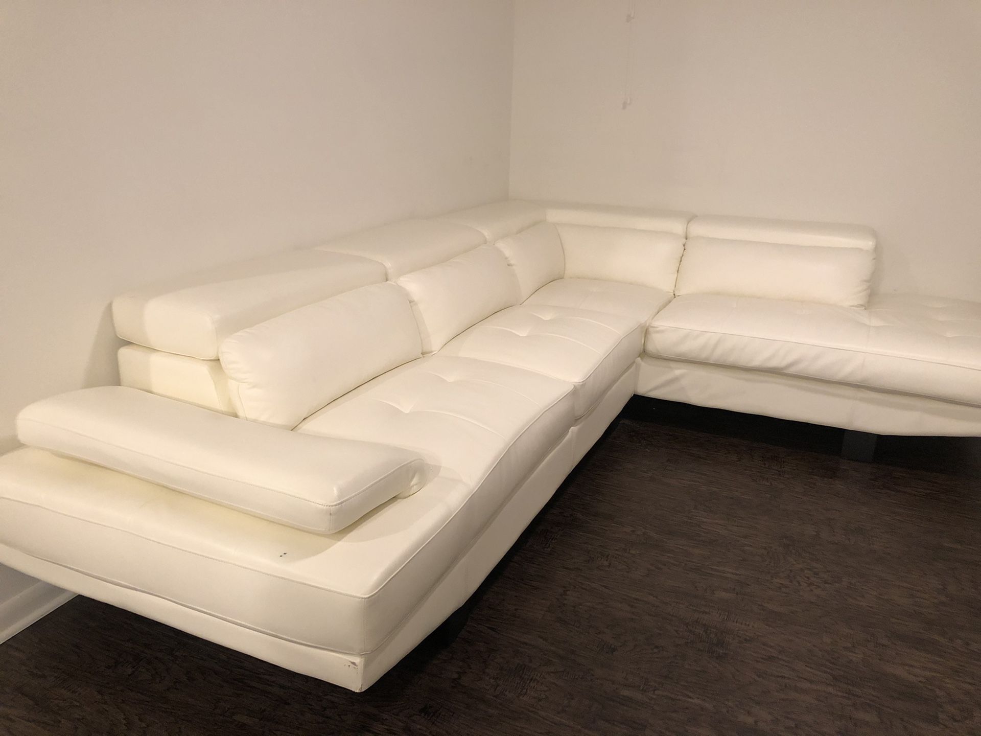 White 2-pcs Sectional Faux Leather Living Room Couch
