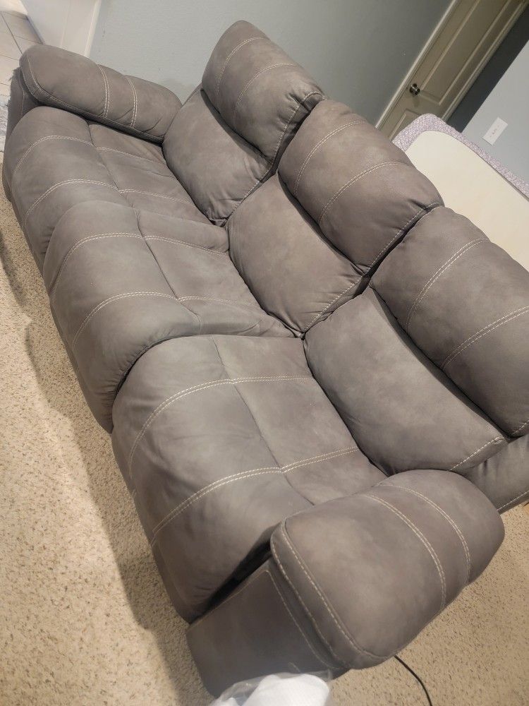 FREE COUCH