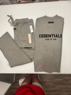 Essentials Fear of God uncuffed sweats and tshirt