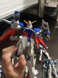 Gundam Model Kit – From Early Collection (Collector Item)