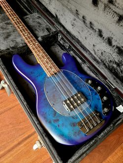 Sterling StingRay Ray34 Neptune Blue Burl & HSC