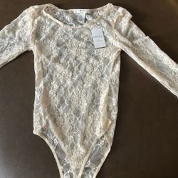 Forever 21 Lace Bodysuit See Trough Long Sleeve
