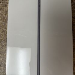 Never Opened iPad 9th Gen 64GB Wi-Fi + Cellular – Factory Sealed