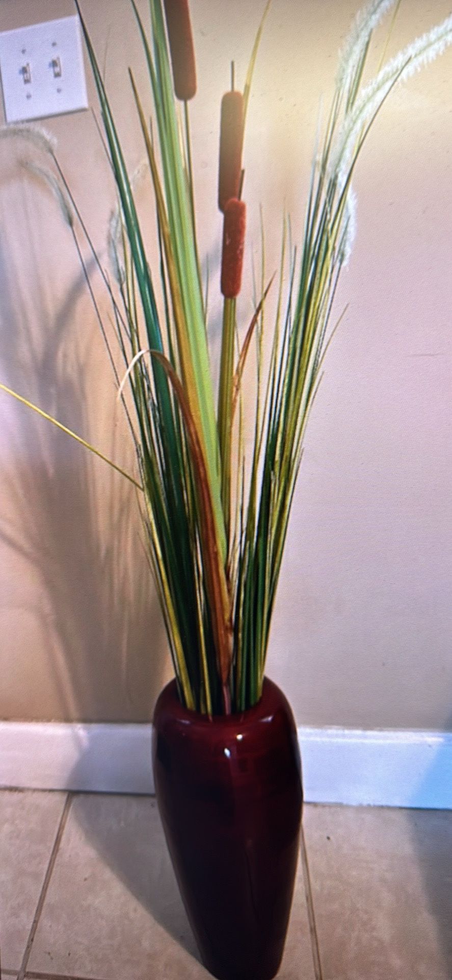 Home Decor Vase and Dried Flower