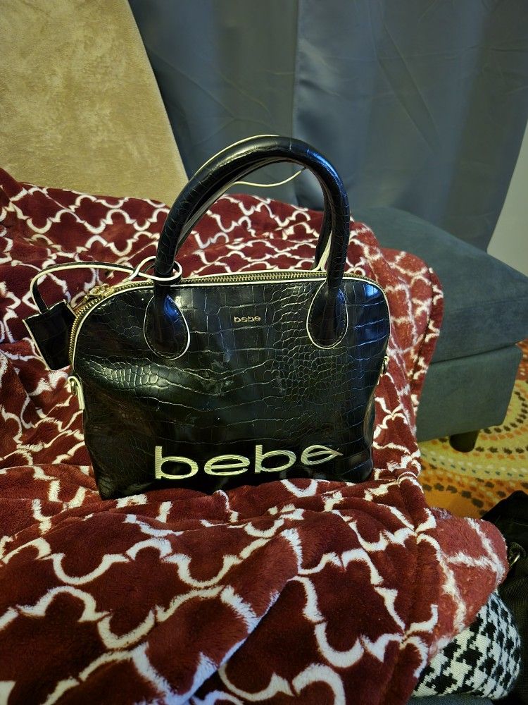 BEBE  Good Condition  ORIGINAL PRICE $109.