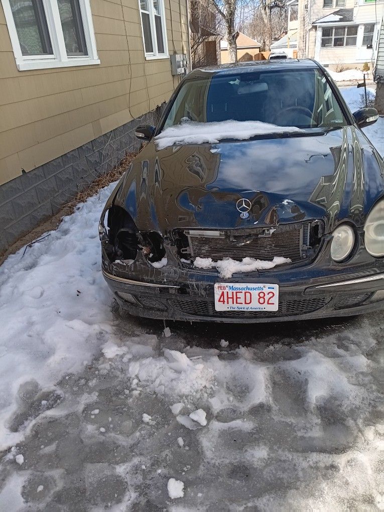 2006 Mercedes-Benz E-Class