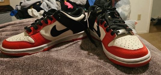 Nike Dunk Low NBA 75th Anniversary Chicago Bulls Black Red