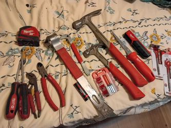Milwaukee hand tools