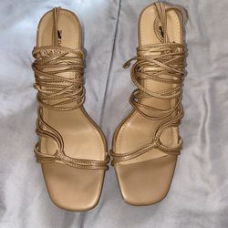 Express brown heels