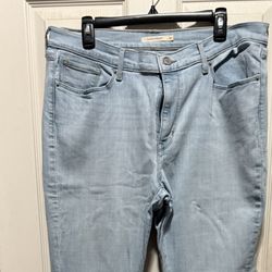 Women’s Levi’s