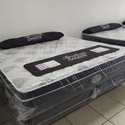 KING PILLOW TOP MATTRESS AND BOX SPRING 