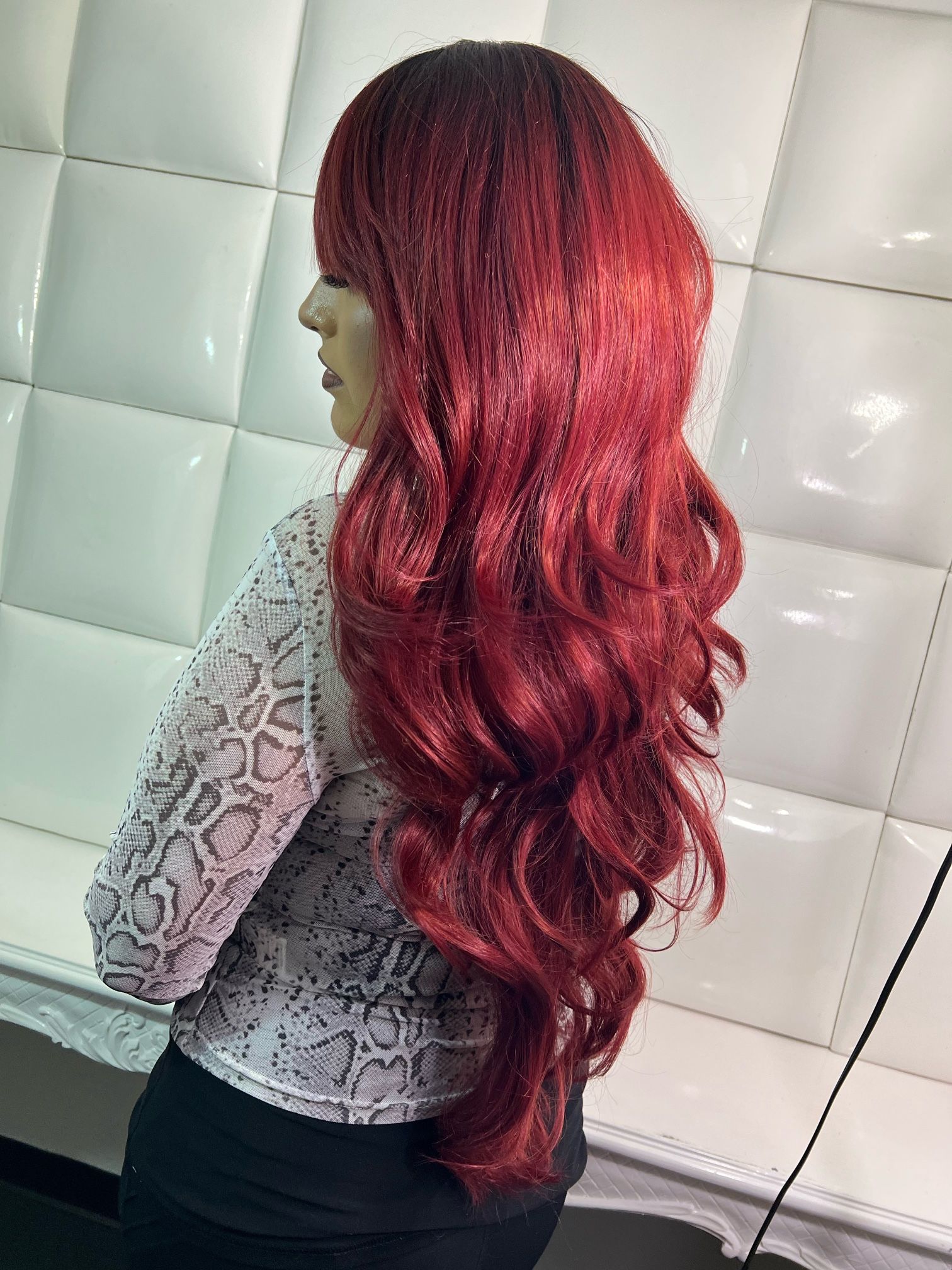 Synthetic Long Hair wig~red Burgundy Wavy Hair-costume Cosplay Dress Up-brand New $50- Peluca Larga Ondulada Nueva