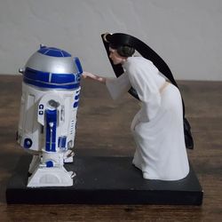 Disney Store 2015 Star Wars Princess Leia And R2D2 Christmas Ornament 