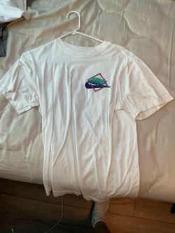 Nike graphic tee - men’s small
