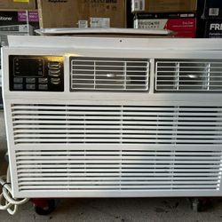 24,000 btu Whirlpool Ac Window Unit “230 vlt” New!!