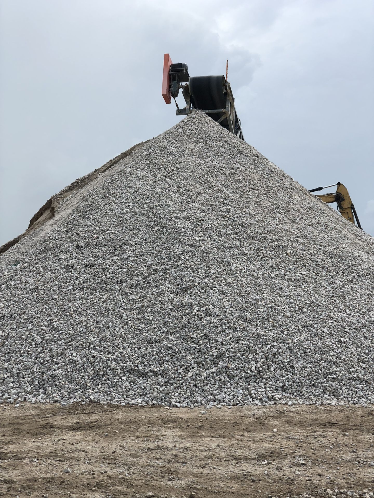 Crushed Concrete - Concreto Molido Para Driveways , Road Base