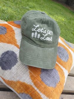 "Lets Get Lost" hat Green