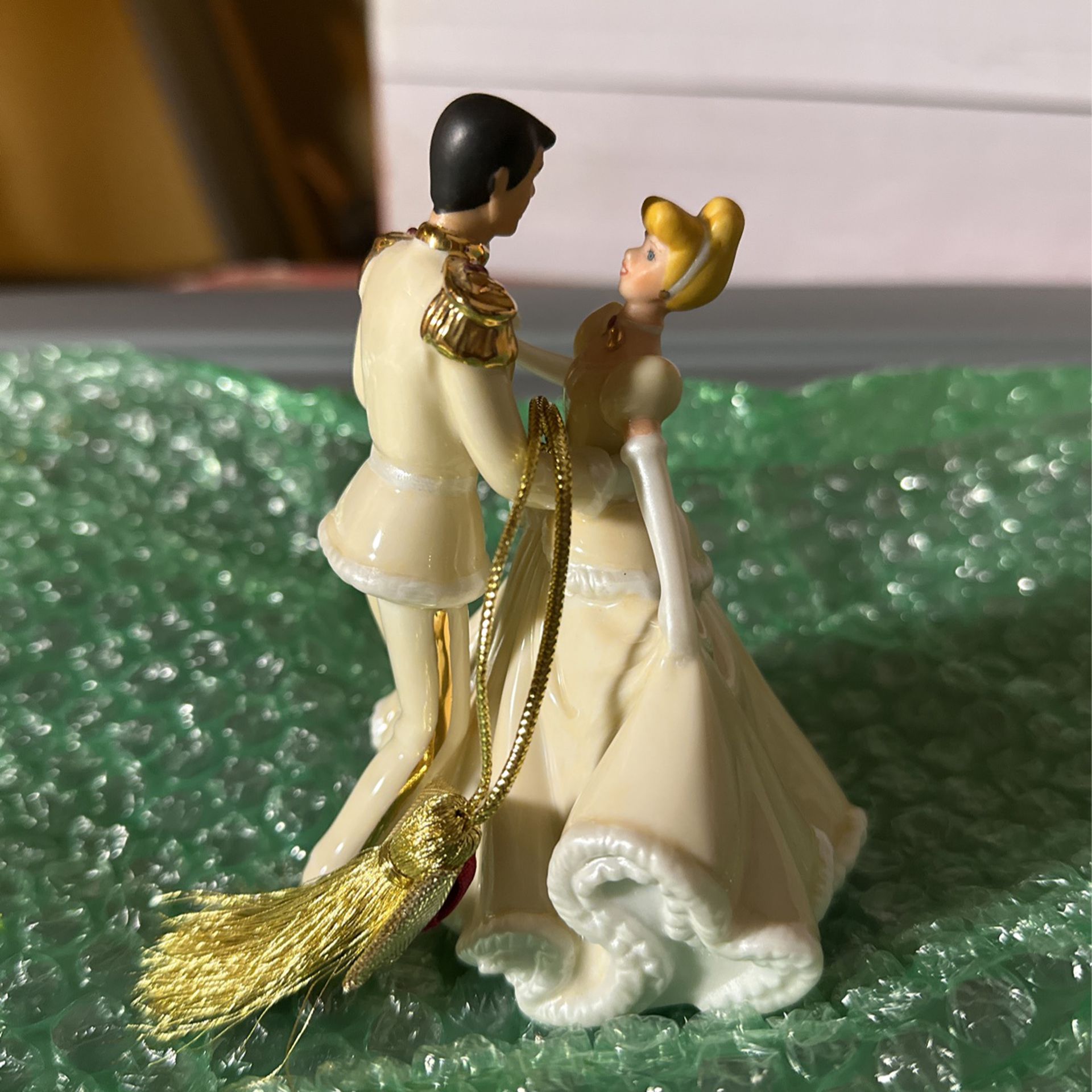 Cinderella And Prince Charming Porcelain Ornament 