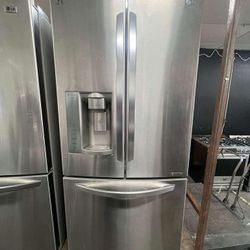 Refrigerator 33 Wide 