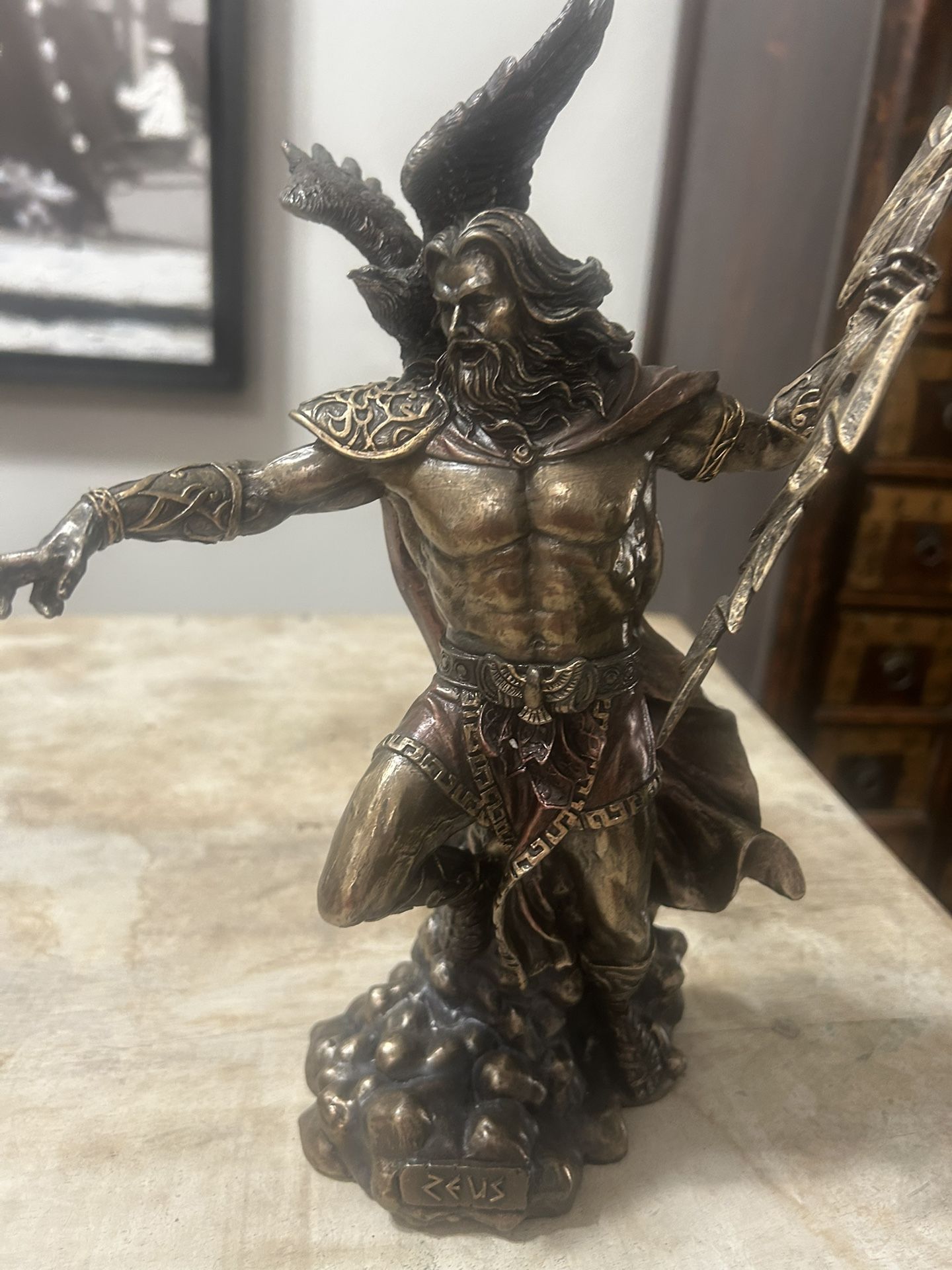 Zeus Statue 