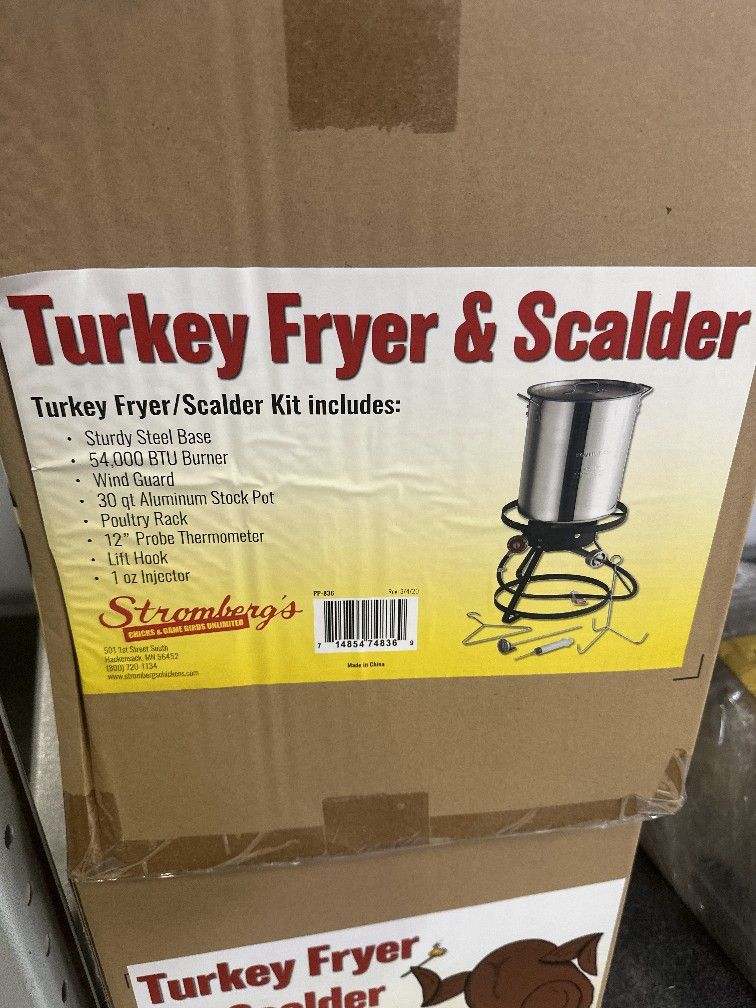 30 Quart Turkey Fryers