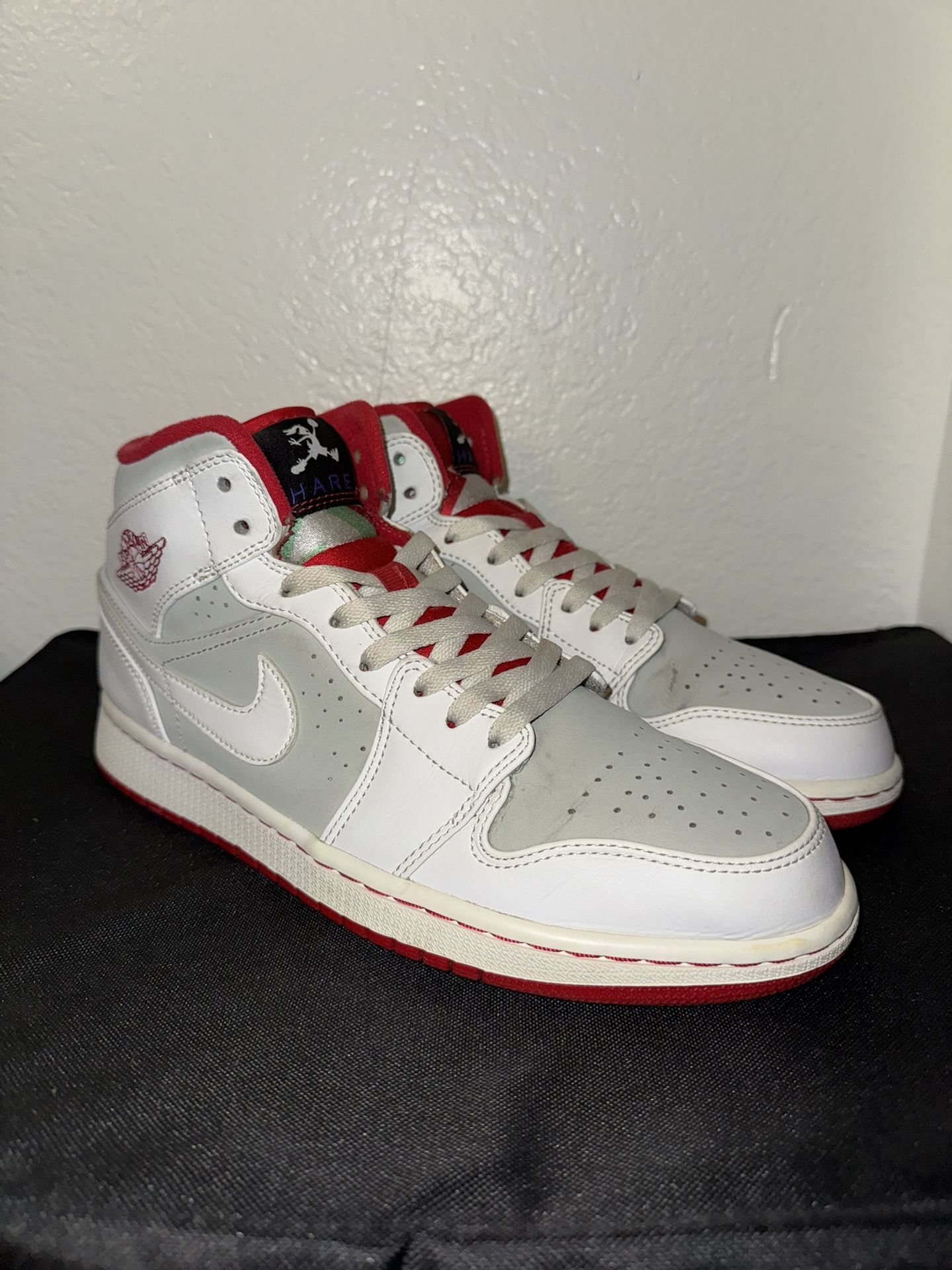 Jordan 1 “Hare”